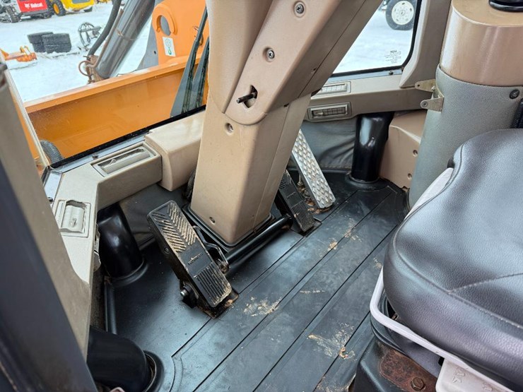 case-521d-xt-image-48