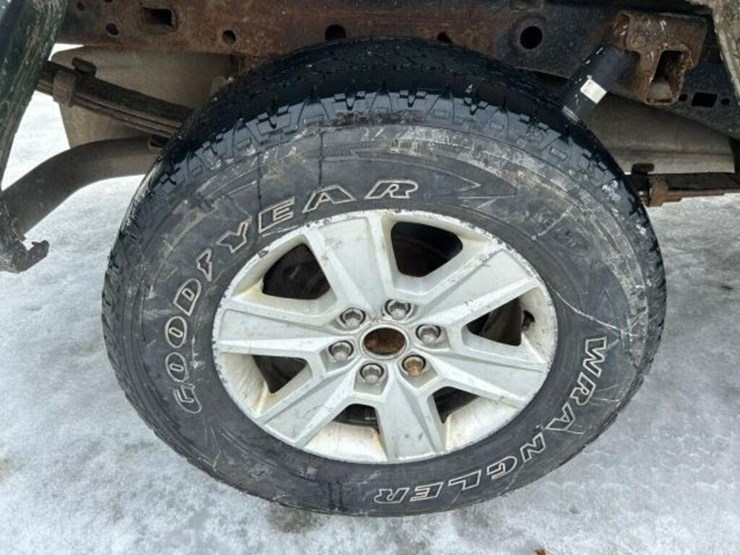 2016-ford-f150-xlt-image-51