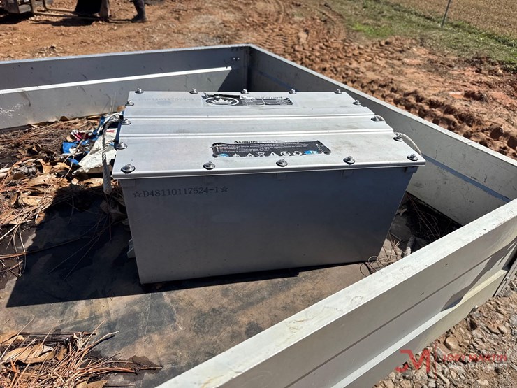 evolution-turfman-800-electric-golf-cart-image-9