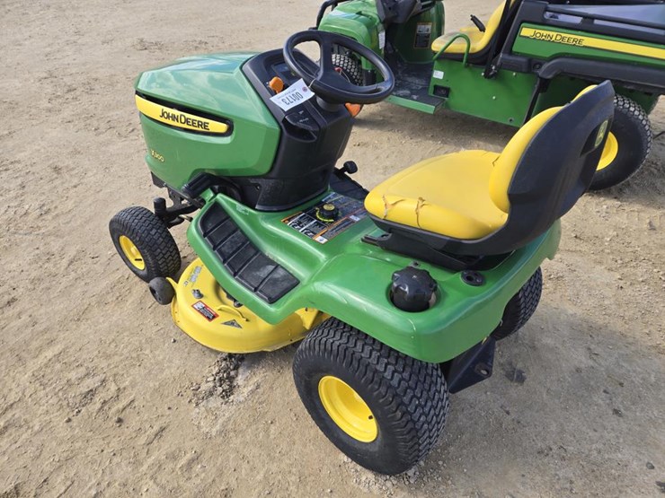 john-deere-x300-image-6