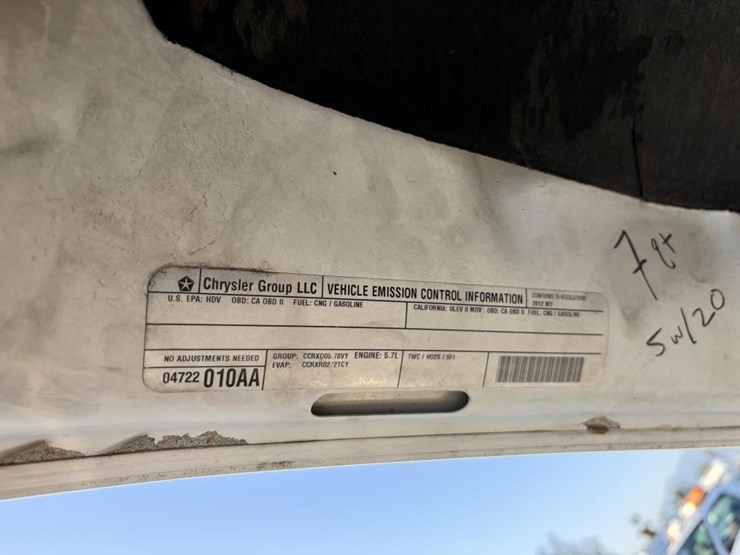 2012-dodge-2500-image-22