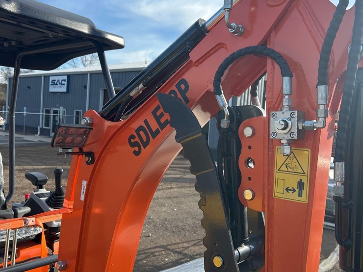 2026-sdlanch-sdle18p-mini-excavator-image-13
