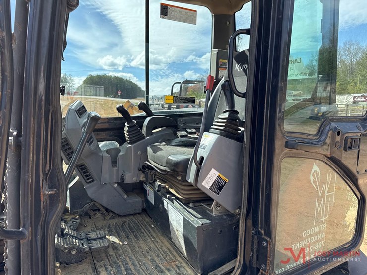 2017-kubota-kx057-4-image-10