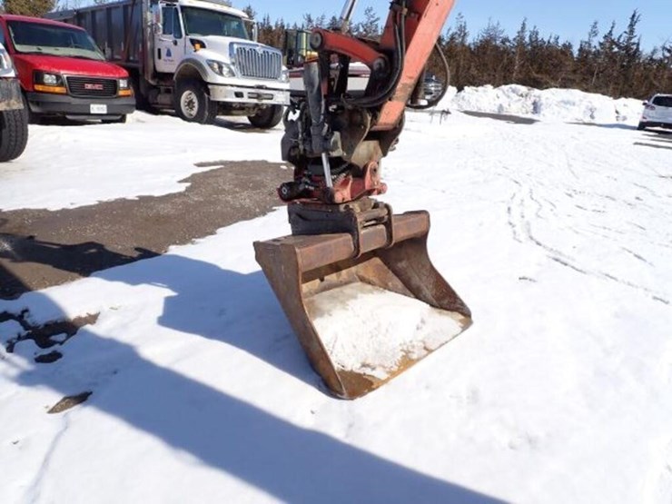 2017-kubota-kx080-4-image-40