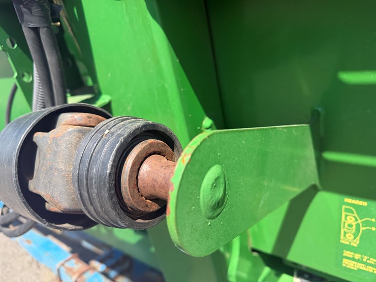 john-deere-608c-image-13