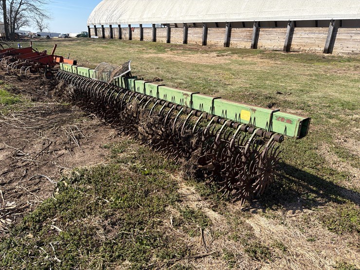 john-deere-400-image-6