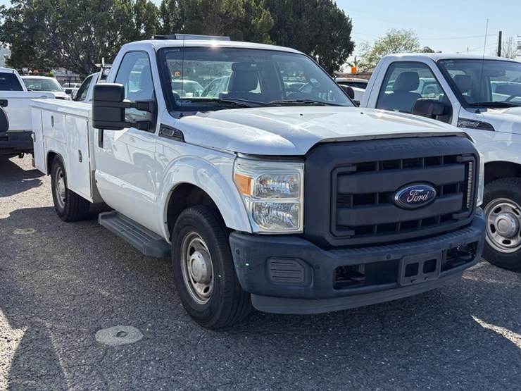 2016-ford-f250-sd-image-2
