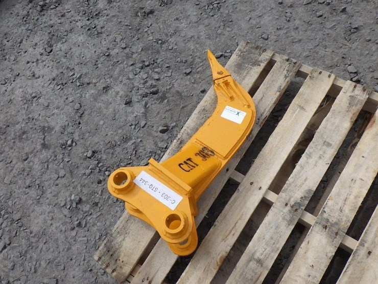 caterpillar-303-image-1