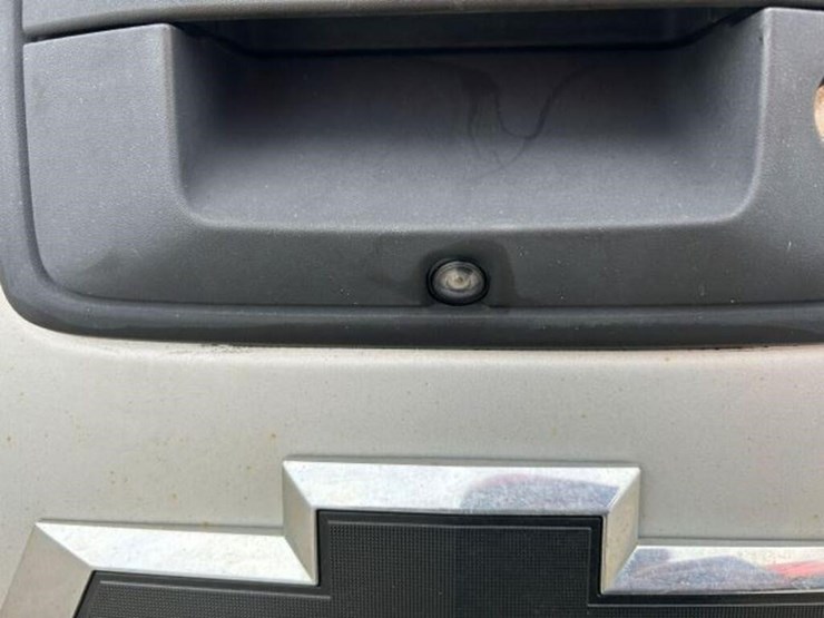 2018-chevrolet-silverado-2500hd-image-69