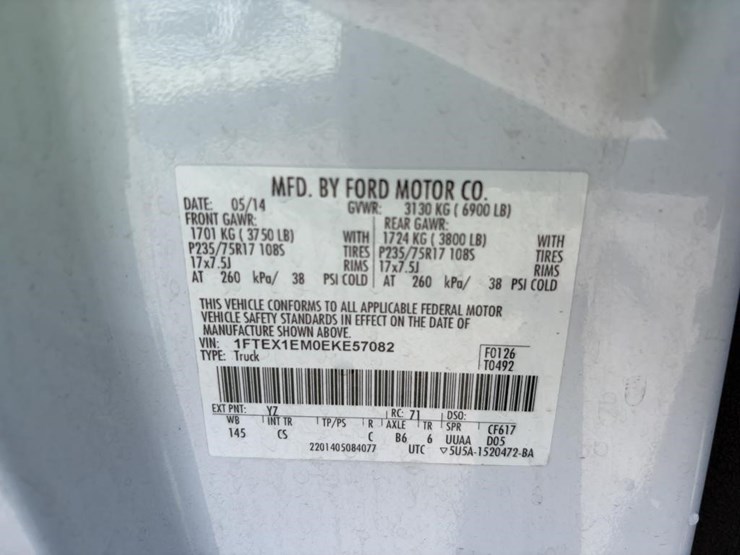 2014-ford-f150-xl-image-18