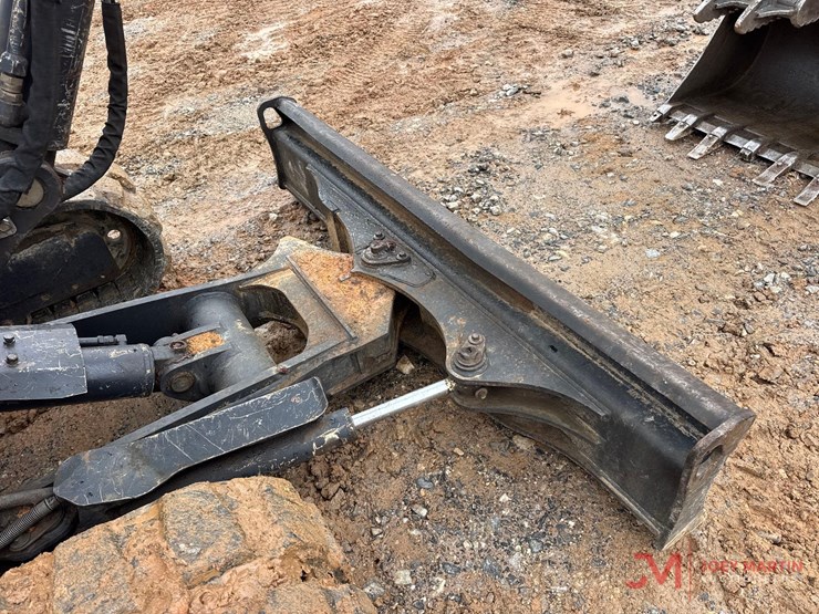 2012-kubota-kx057-4-image-8