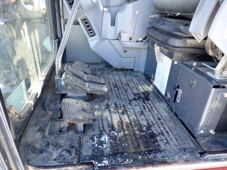 2017-kubota-kx080-4-image-25