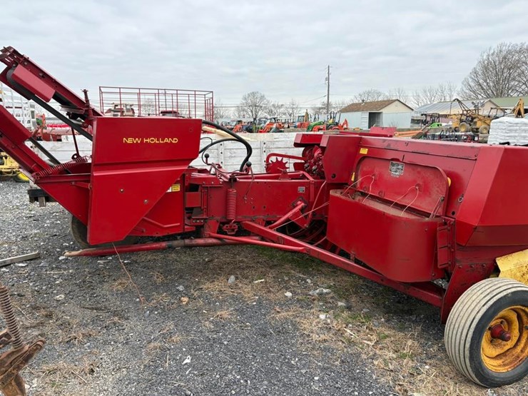 new-holland-311-image-9