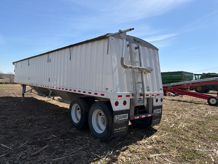 2015-jet-hopper-image-11