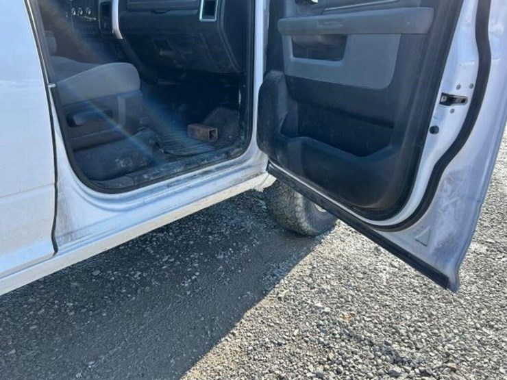 2018-ram-2500-hd-image-51