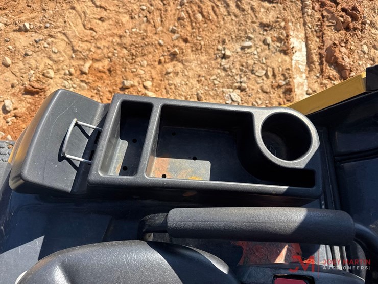 caterpillar-2c6000-image-16