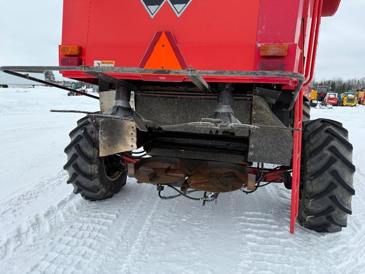 massey-ferguson-8780-image-26