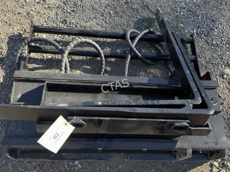 #234-•-mini-skid-steer-hydraulic-side-shift-forks-image-1