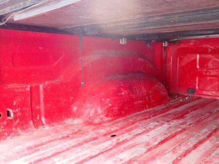 2018-ram-1500-laramie-image-33