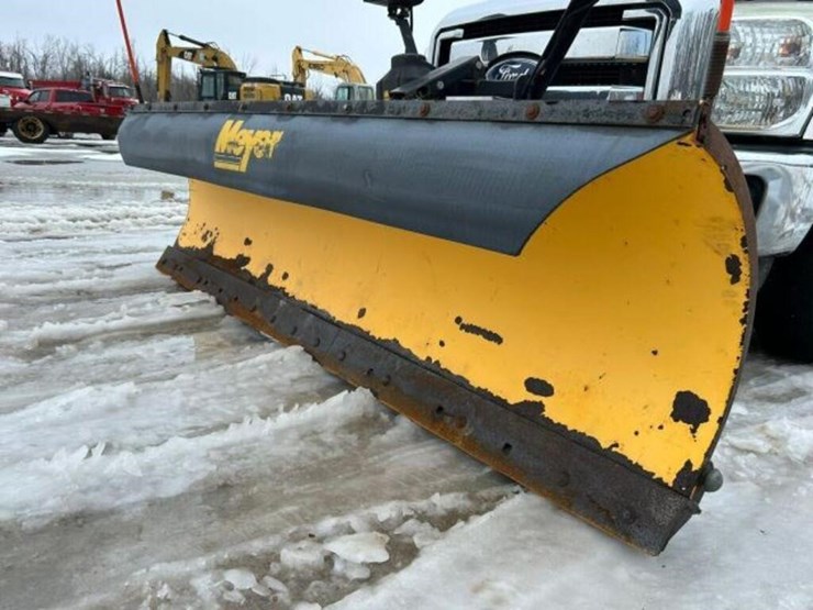 2011-ford-f350-image-45