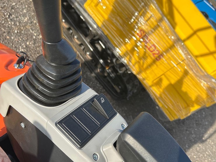 2026-sdlanch-sdle18p-mini-excavator-image-16