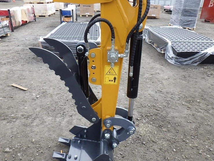 2026-sdlanch-me20-hydraulic-excavator-image-13