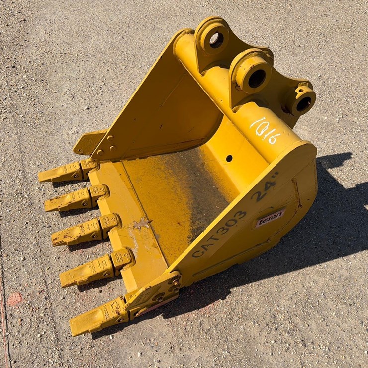 CATERPILLAR 303