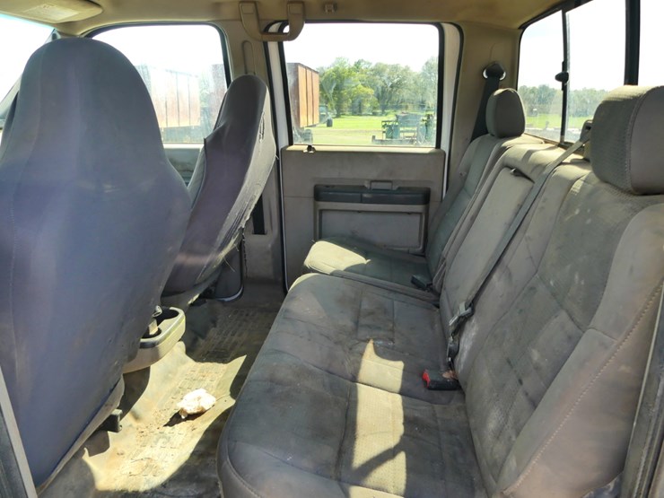 2010-ford-f250-xlt-image-8