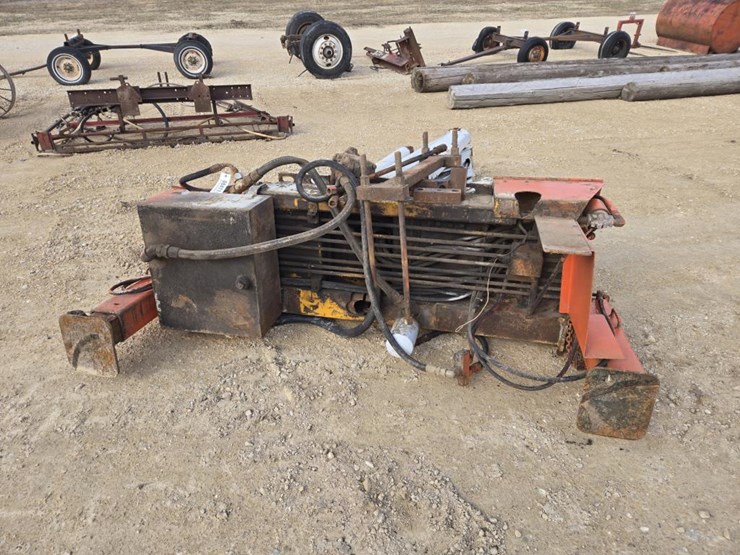 #411-•-triple-stage-crane-lift-image-8