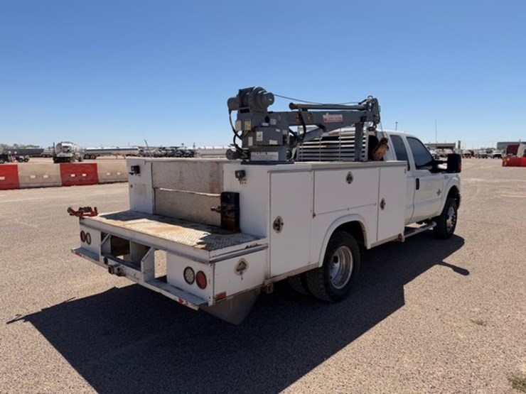 2013-ford-f350-image-5