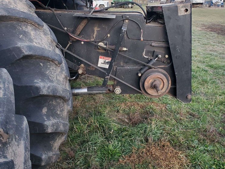 2005-gleaner-r75-image-4