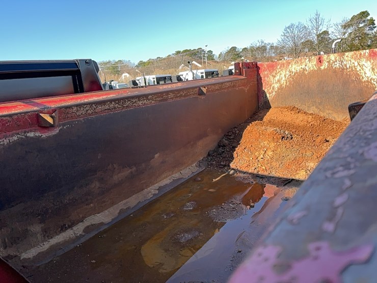 2014-kenworth-t880-image-10