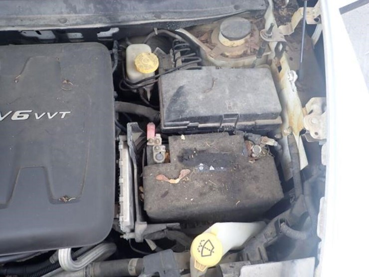 2016-jeep-cherokee-image-87