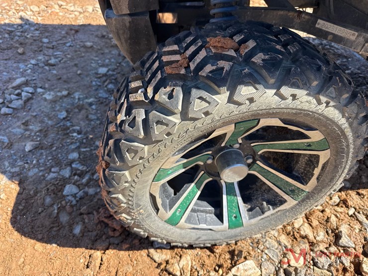 evolution-turfman-800-electric-golf-cart-image-6