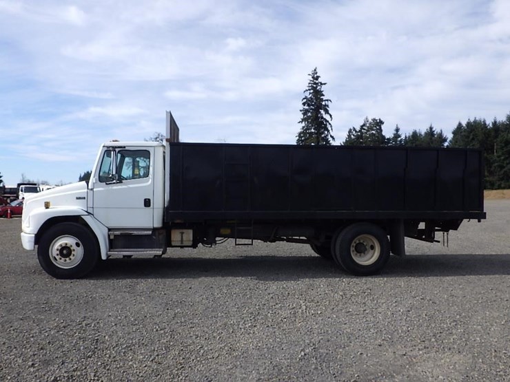 1996-freightliner-fl70-image-8