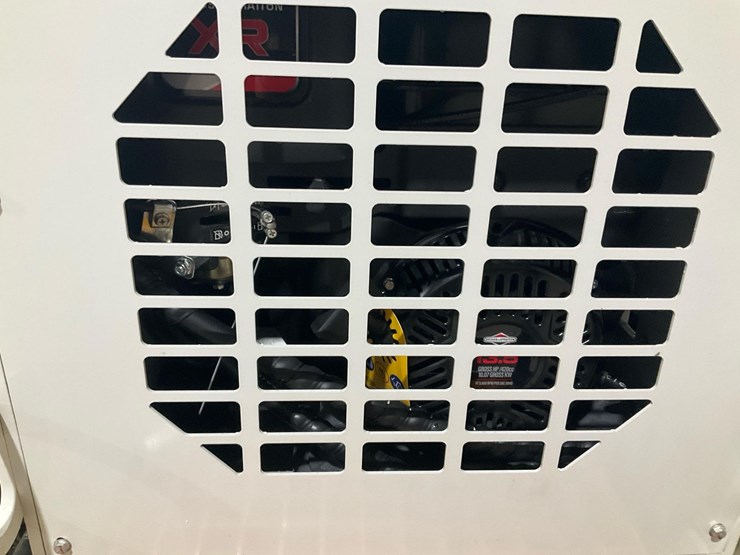 #1002-•-unused-2025-bttl-st25m-6-mini-skid-loader-image-12