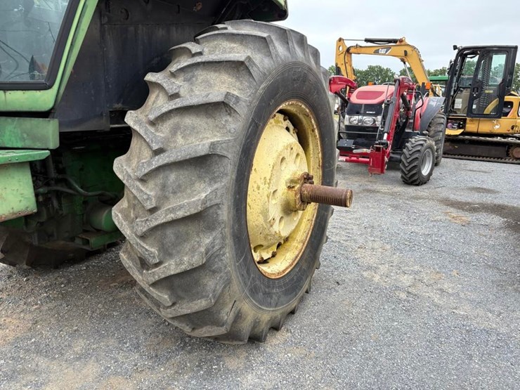 1981-john-deere-4840-image-18