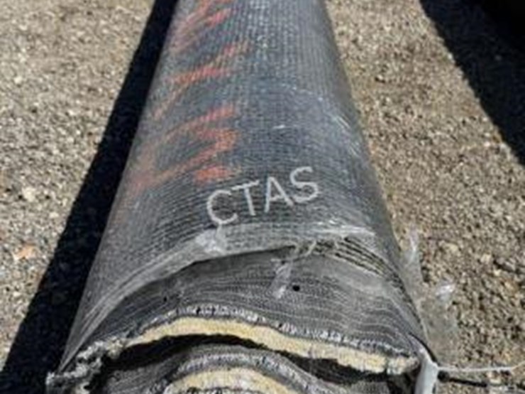 #258-•-12'-roll-of-turf---lush-image-1