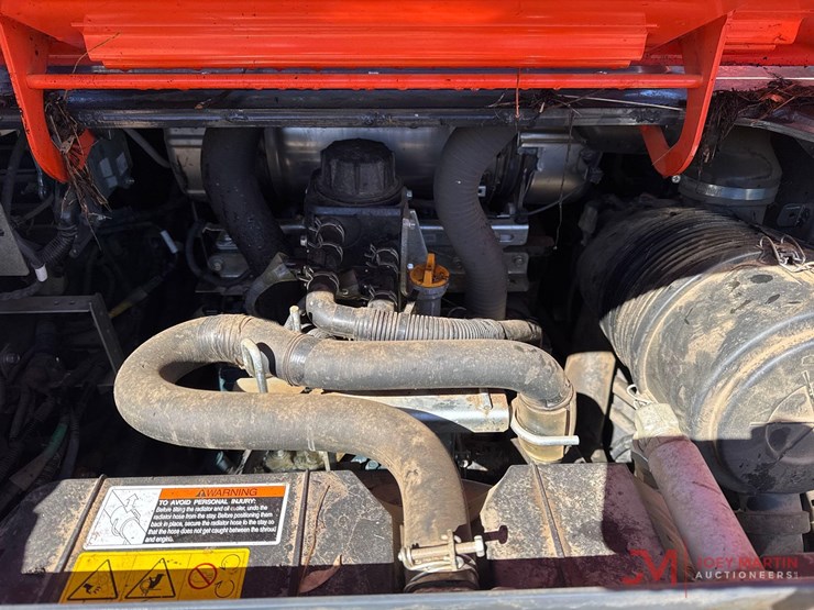 kubota-svl97-2-image-10