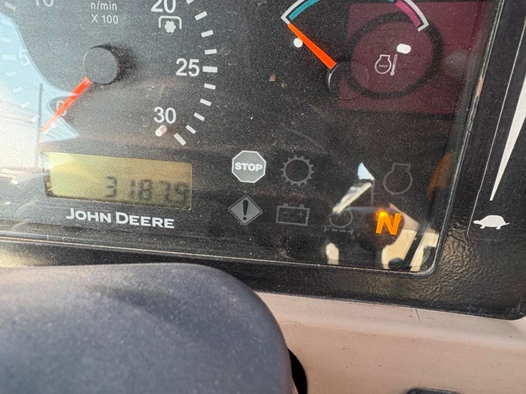 john-deere-6115d-image-19