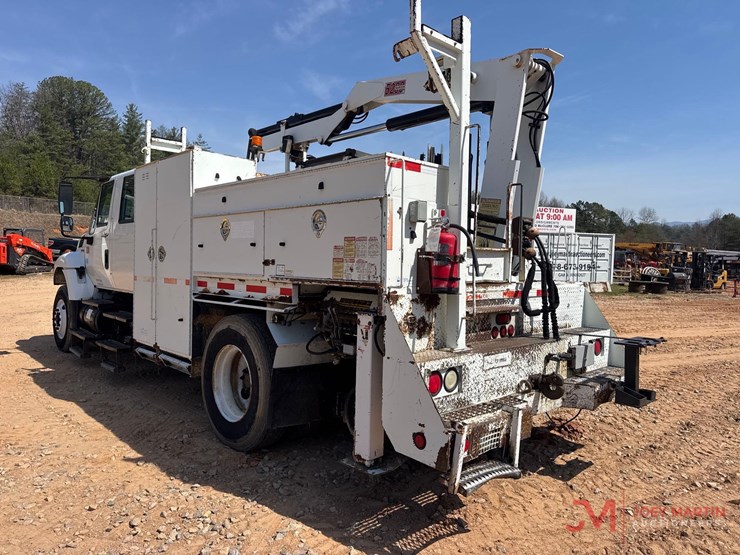 2008-international-workstar-7300-image-4