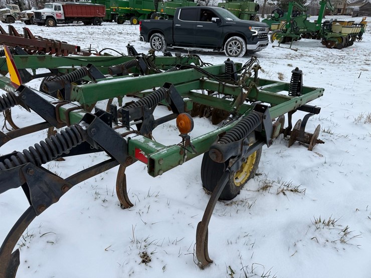 john-deere-714-image-7