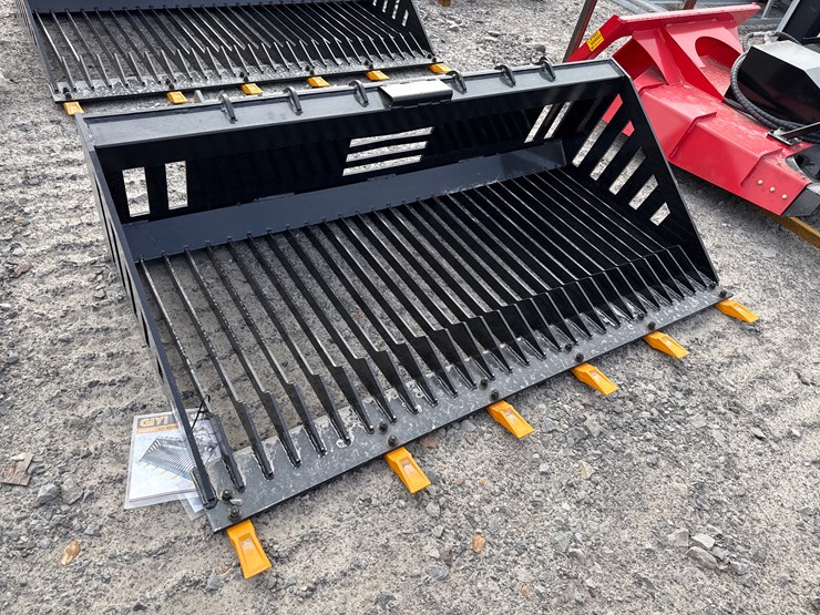 #2064-•-unused-giyi-rb66-skid-steer-rock-bucket-inv#-42034-image-2