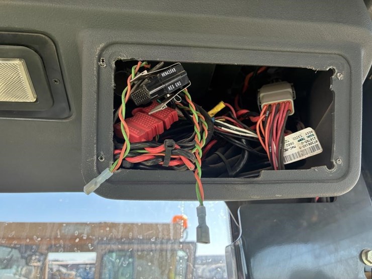 2008-deere-772d-image-24