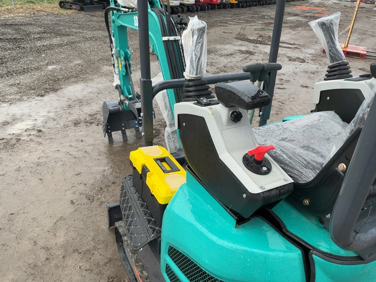 #1222-•-unused-sdle18p-mini-excavator-image-10