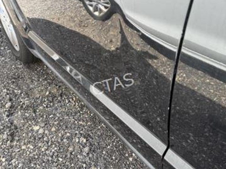 2012-dodge-journey-sxt-image-10