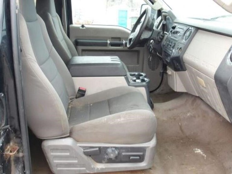 2010-ford-f250-xlt-image-39