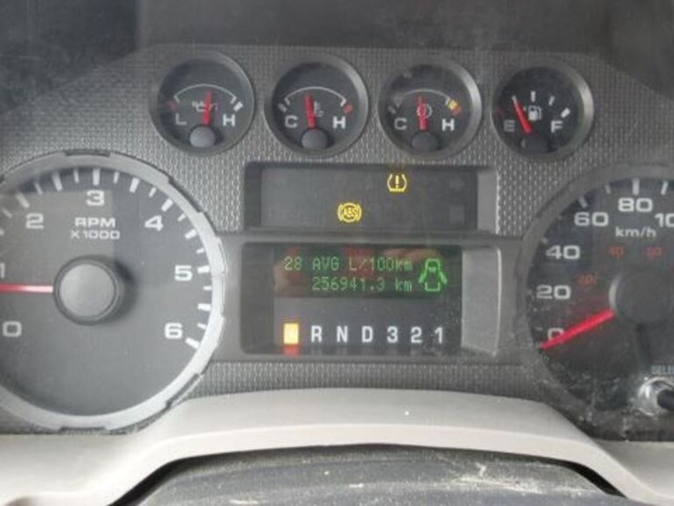 2010-ford-f250-xlt-image-19