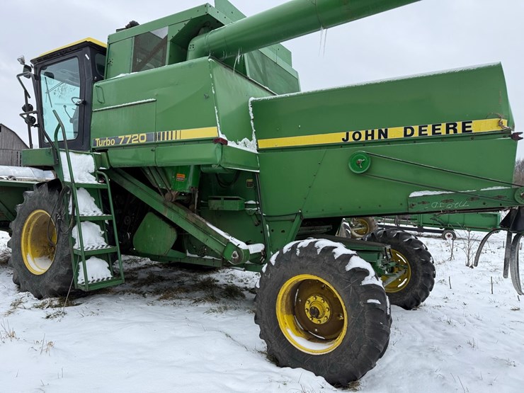 john-deere-7720-image-1