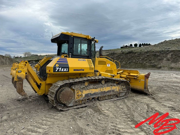 2021-komatsu-71exi-dozer-image-3
